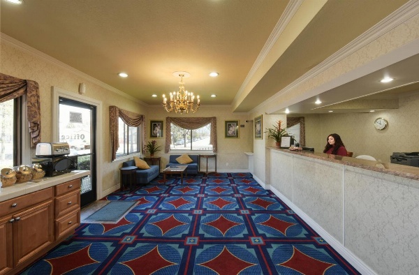 Hotel Elan image 2