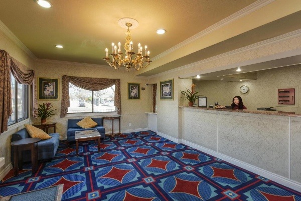Hotel Elan image 3